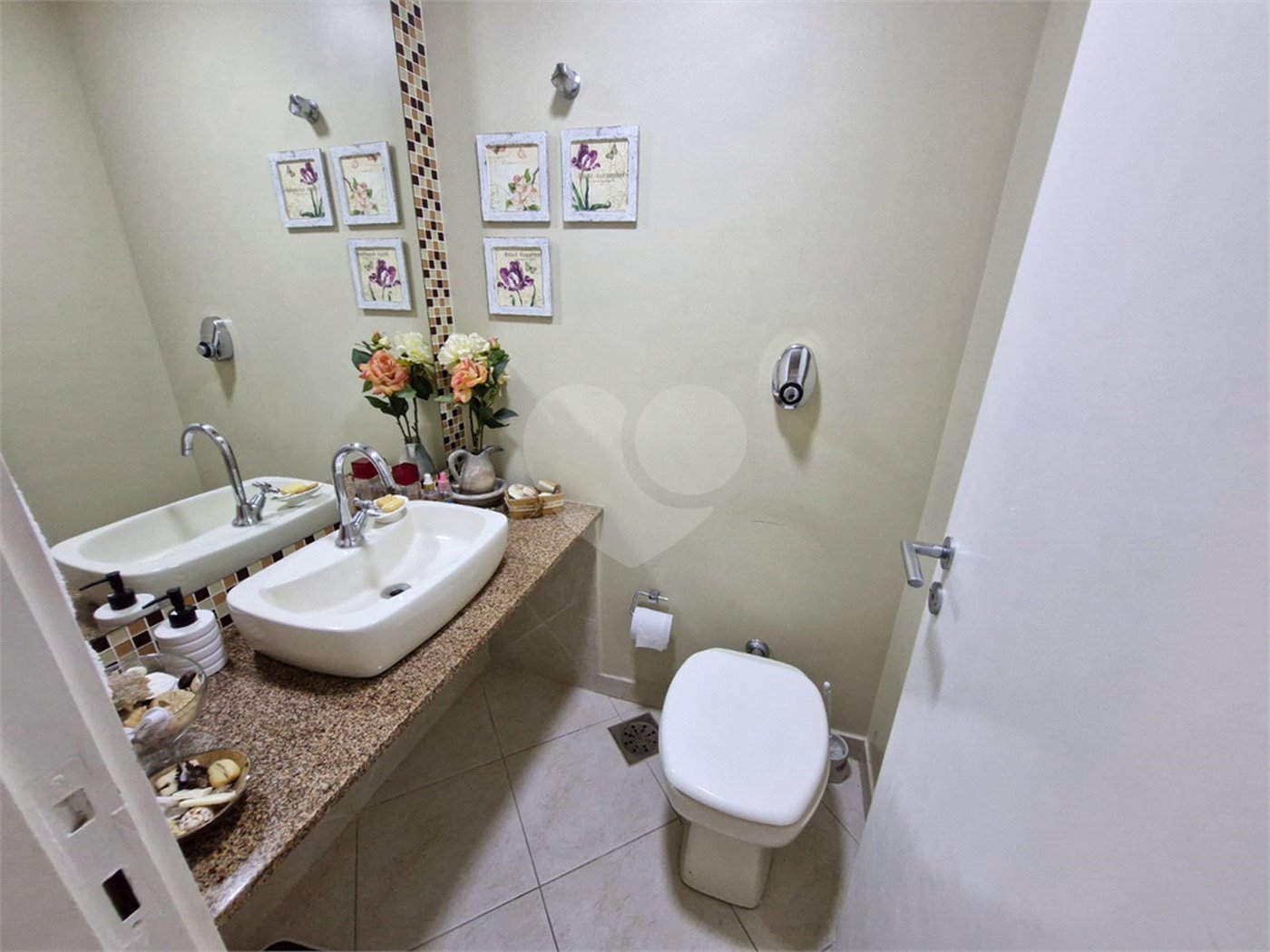 Apartamento à venda com 4 quartos, sendo 2 suítes,  em Tijuca, Rio de Janeiro, RJ