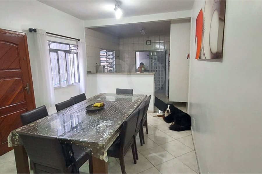 Sobrado à venda com 3 quartos, sendo 1 suíte, em Vila Sabrina, São Paulo, SP