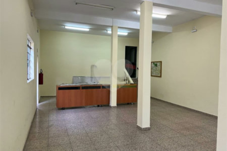 Casa à venda com 3 quartos em Água Fria, São Paulo, SP