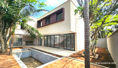 Casa à venda com 4 suítes no condomínio Garda, São Paulo - SP