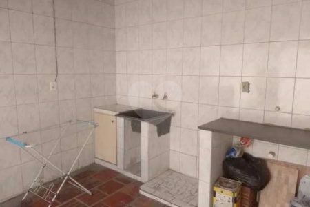 Casa Térrea à venda com 2 quartos em Jardim Sandra, Sorocaba, SP
