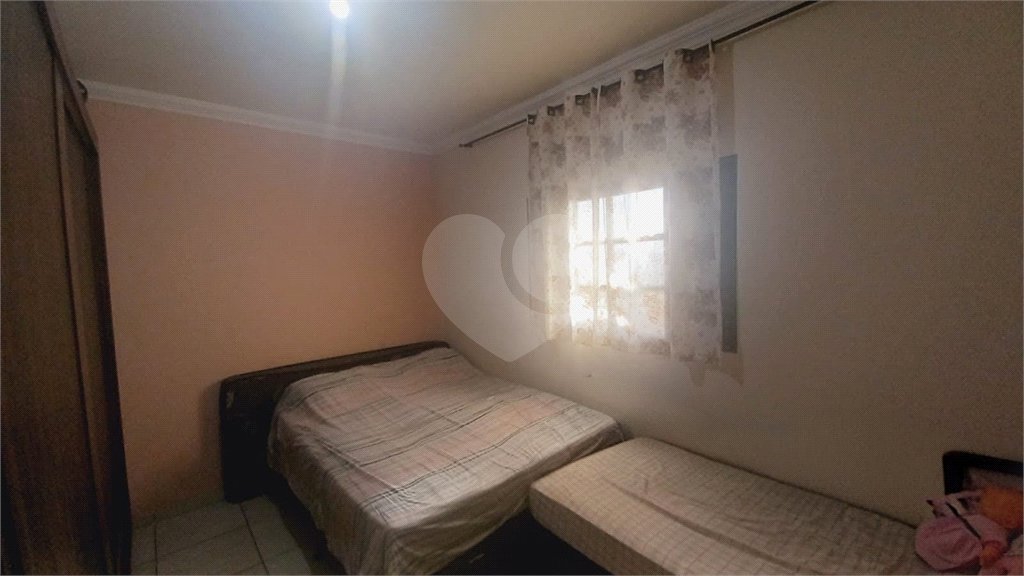 Casa à venda com 2 quartos, em Parque Dos Timburis, São Carlos, SP