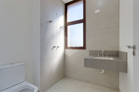 Casa à venda com 4 suítes no condomínio Casa Flora Badra, São Paulo - SP