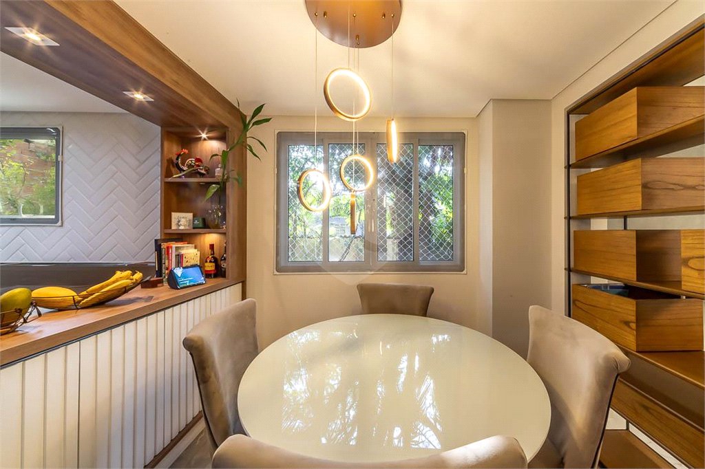 Casa à venda com 4 suítes no condomínio Ville Bosqueé, São Paulo - SP