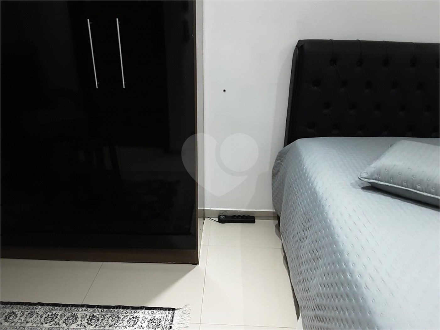 Sobrado à venda com 2 quartos, sendo 1 suíte,  em Jardim Camargo Novo, São Paulo, SP
