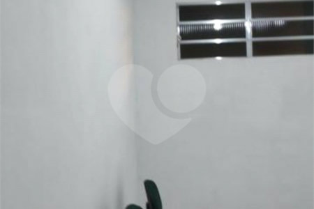 Sobrado à venda com 6 quartos, sendo 2 suítes,  em Instituto de Previdência, São Paulo, SP