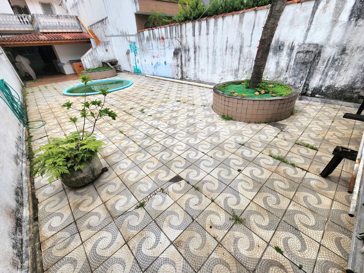 Casa com 3 dormitórios à venda, 198 m² por R$ 1.099.000,00 - Marapé - Santos/SP