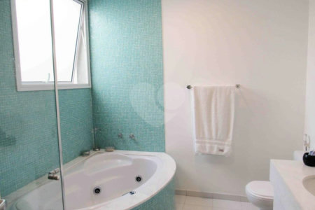 Casa à venda com 4 suítes no condomínio Residencial Giardino Pirandello, São Paulo - SP