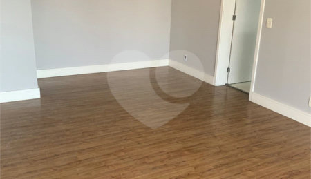 Apartamento à venda com 4 quartos, sendo 1 suíte,  em Chácara Califórnia, São Paulo, SP