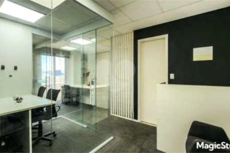 Sala comercial com 35m², 1 vaga, 1 banheiro, à venda na Barra Funda.