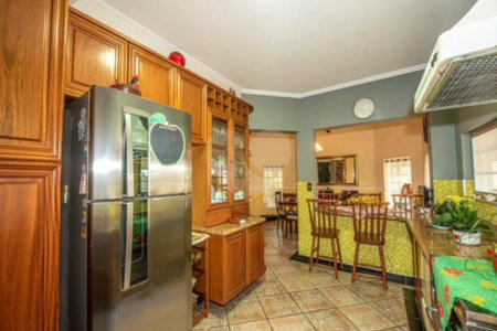 Casa à venda com 3 suítes no condomínio Aldeia da Serrinha, Sorocaba - SP