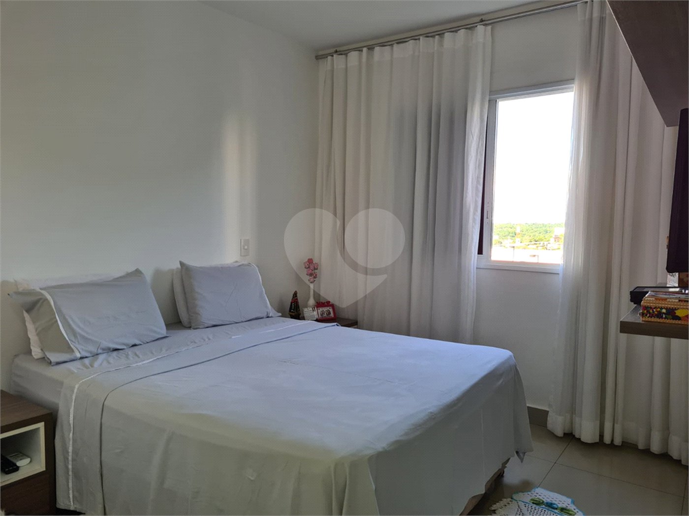 Apartamento à venda com 4 quartos, sendo 2 suítes, em Santa Rosa, Cuiabá, MT