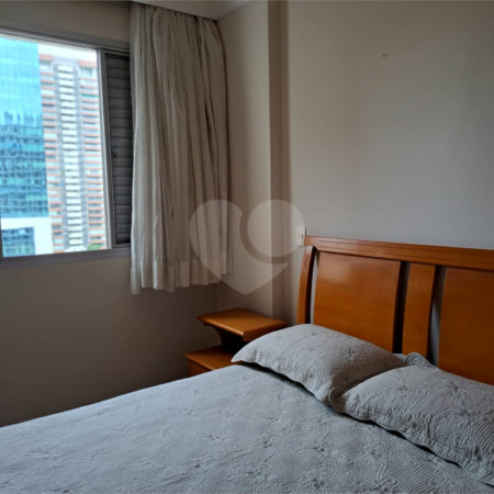 Apartamento à venda com 2 quartos, sendo 1 suíte, em Campo Belo, São Paulo, SP
