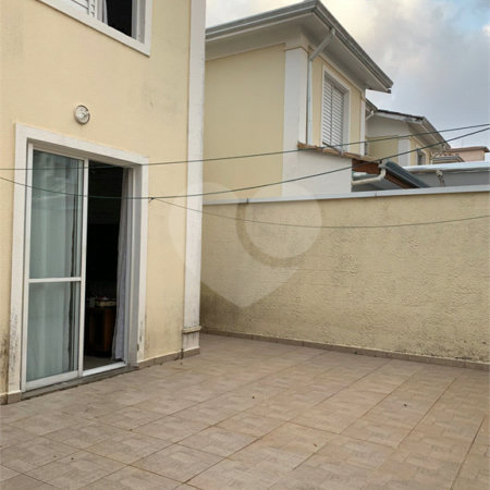 Casa à venda com 3 quartos, sendo 2 suítes,  no condomínio Residencial Jardins, São Bernardo do Campo - SP