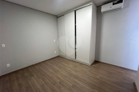 Casa à venda com 3 suítes no condomínio Alphaville Nova Esplanada, Votorantim - SP