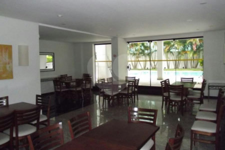 Apartamento à venda com 3 quartos, sendo 1 suíte, em Vila Andrade, São Paulo, SP