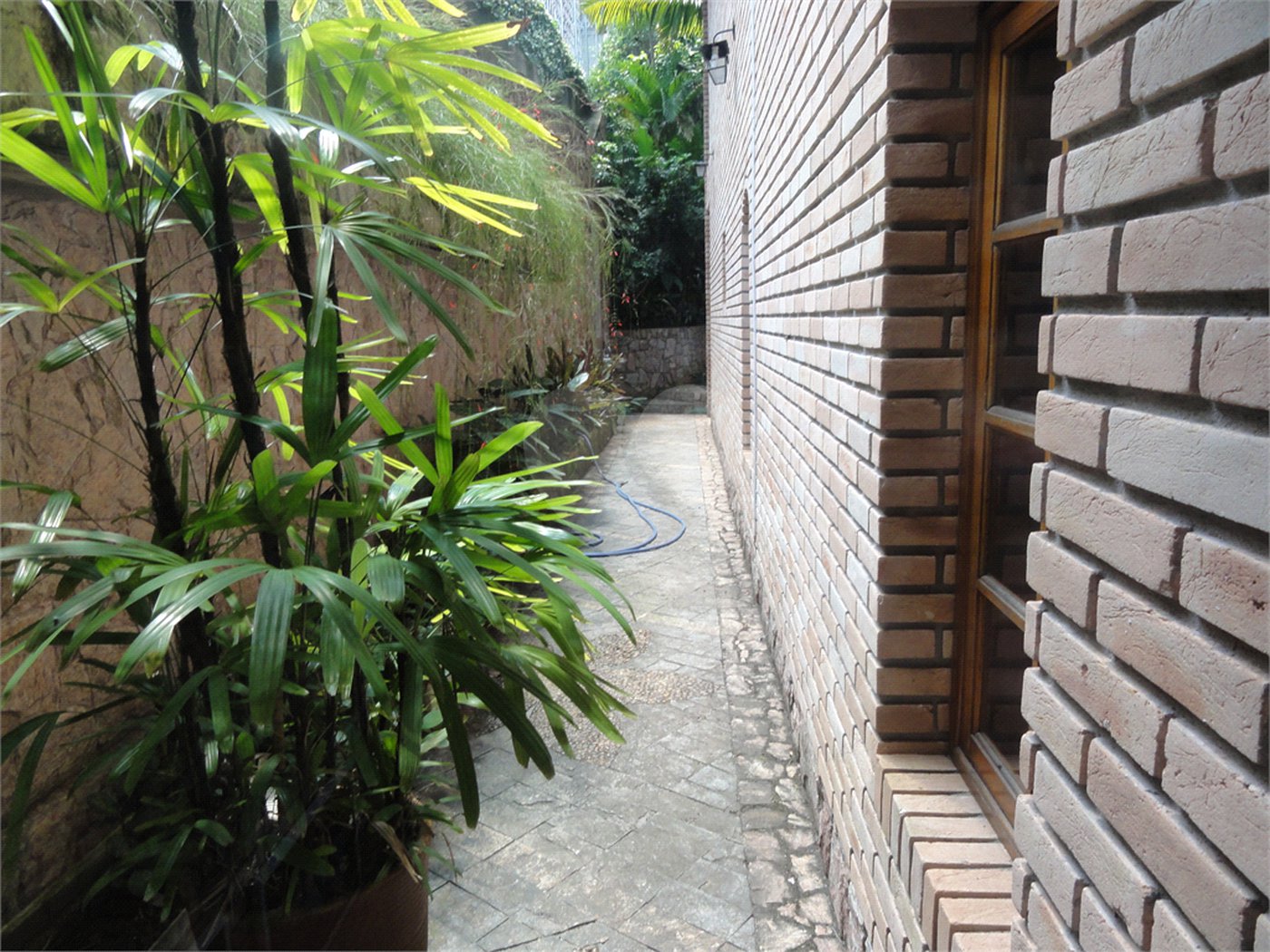 Sobrado à venda com 4 suítes em Tremembé, São Paulo, SP