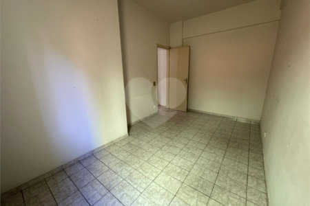 Apartamento à venda com 2 quartos em Aclimação, São Paulo, SP