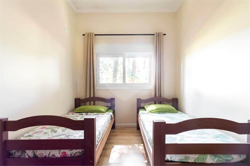Chácara à venda com 2 quartos, sendo 1 suíte, em Atibaia, SP