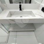 Casa à venda com 3 quartos, sendo 1 suíte, no condomínio Rio das Pedras, Salto - SP