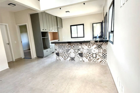 Casa à venda ou para alugar com 3 quartos, sendo 1 suíte, no condomínio Residencial Marchant Buarque, Atibaia - SP