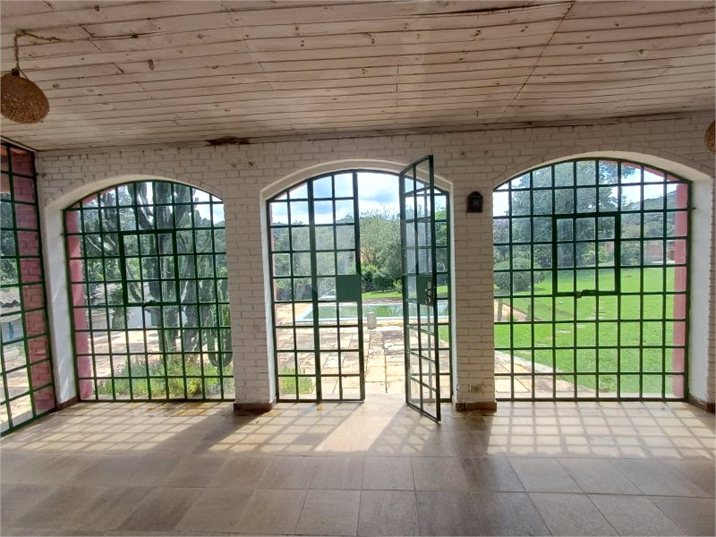 Chácara à venda com 3 quartos, sendo 1 suíte,  em Do Carmo (canguera), São Roque, SP