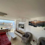 Duplex à venda com 3 suítes em Caiçara, Praia Grande, SP
