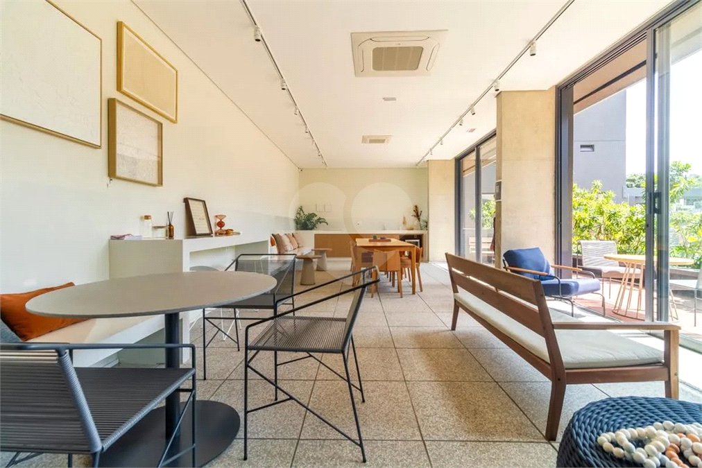 Apartamento à venda com 1 quarto em Pinheiros, São Paulo, SP