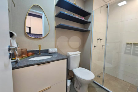 Apartamento Mobiliado a Venda no Campo Belo
