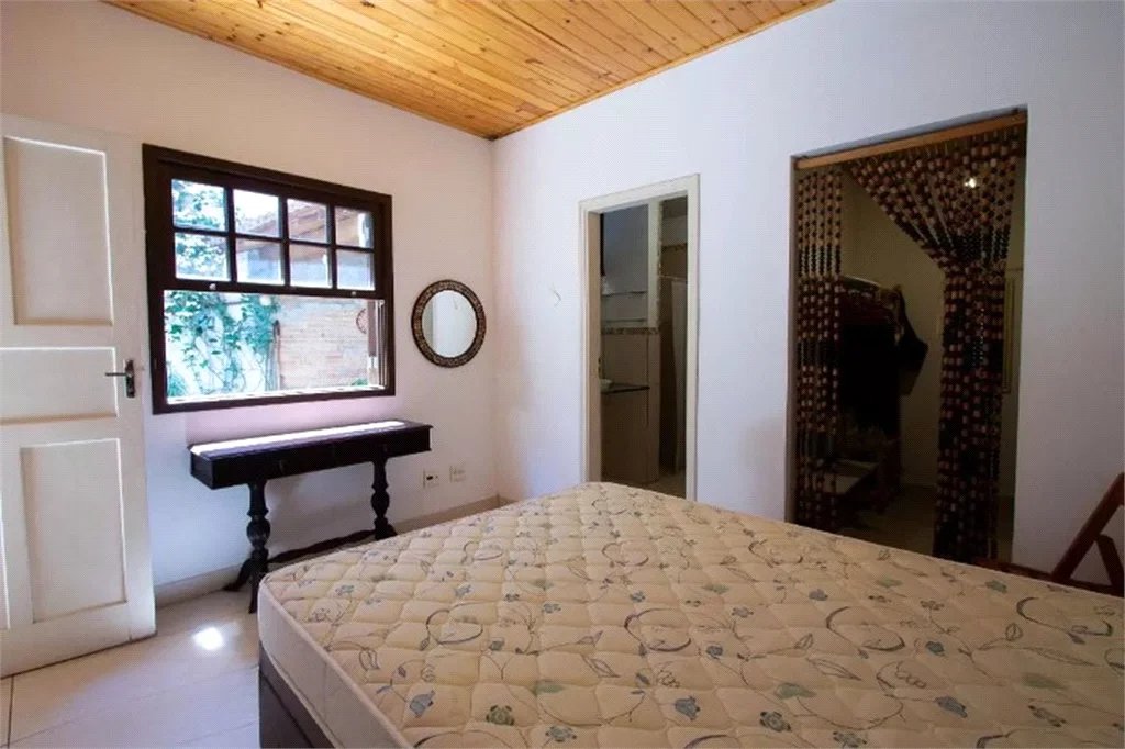 Casa Térrea à venda com 1 suíte em Vila Romana, São Paulo, SP