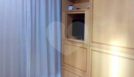 Flat à venda com 1 quarto em Santana, São Paulo, SP