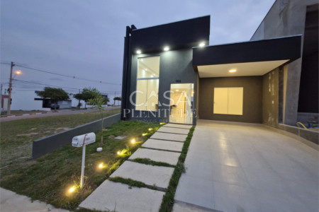 Casa em condomínio à venda com 3 quartos, sendo 1 suíte, em Cajuru do Sul, Sorocaba, SP