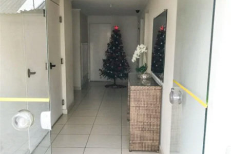 Apartamento à venda com 2 quartos em Jardim Ivana, São Paulo, SP