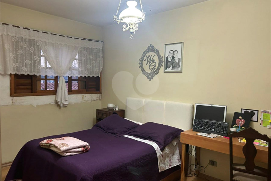 Sobrado à venda com 3 quartos, sendo 1 suíte,  em Tremembé, São Paulo, SP