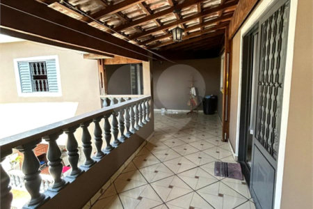 Casa à venda com 3 quartos, sendo 1 suíte, em Jardim Capão Redondo, São Paulo, SP