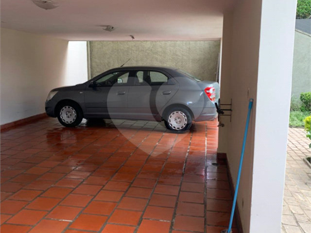 Sobrado à venda com 3 quartos, sendo 2 suítes,  em Jardim São Bento, São Paulo, SP