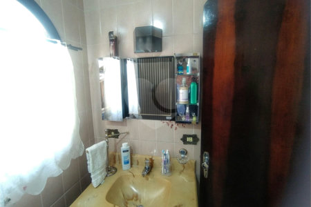 Casa à venda com 4 quartos em Chora Menino, São Paulo, SP