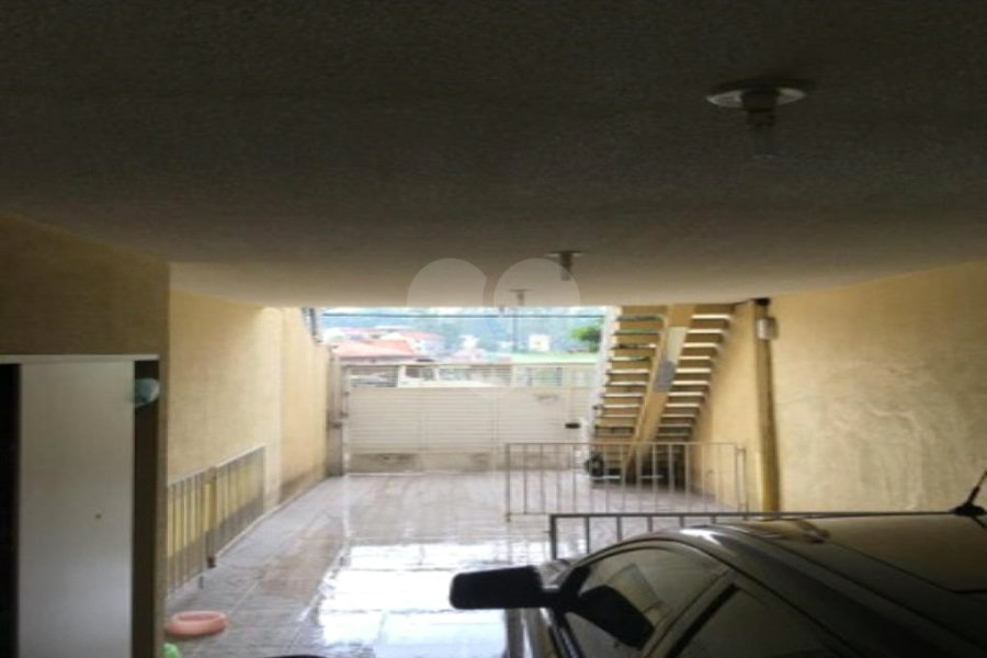 Casa à venda com 3 quartos, sendo 1 suíte, em Itaquera, São Paulo, SP