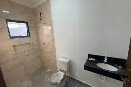 Casa à venda com 2 quartos, sendo 1 suíte, em Parque Bellaville, Hortolândia, SP