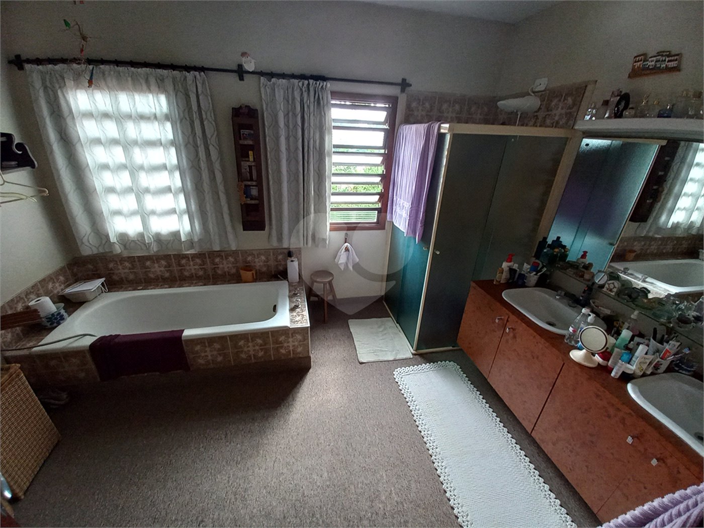 Sobrado à venda com 4 quartos, sendo 2 suítes, em Fazenda Morumbi, São Paulo, SP