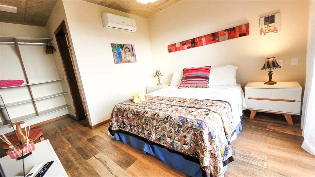 Casa à venda com 5 quartos, sendo 4 suítes,  em Albatroz, Armação dos Búzios, RJ