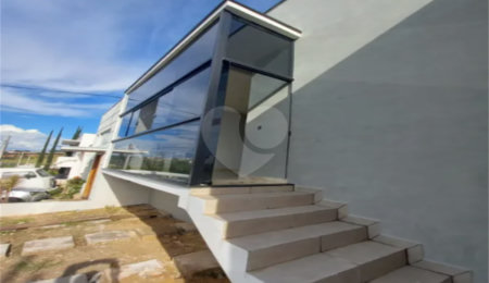 Casa à venda com 3 quartos, sendo 1 suíte,  no condomínio Horto Florestal Iii, Sorocaba - SP