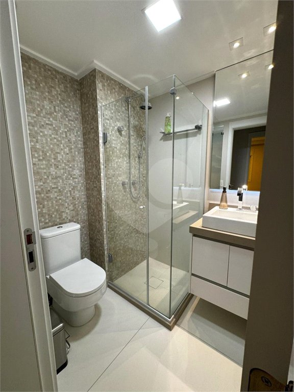 Apartamento à venda com 2 quartos, sendo 1 suíte,  em Jardim Vazani, São Paulo, SP
