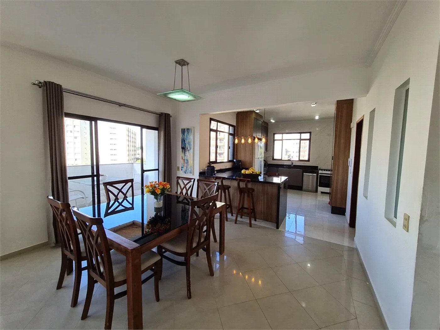 Apartamento à venda com 4 quartos, sendo 1 suíte, em Vila Ipojuca, São Paulo, SP