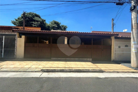 Casa à venda com 3 quartos, sendo 1 suíte,  em Éden, Sorocaba, SP