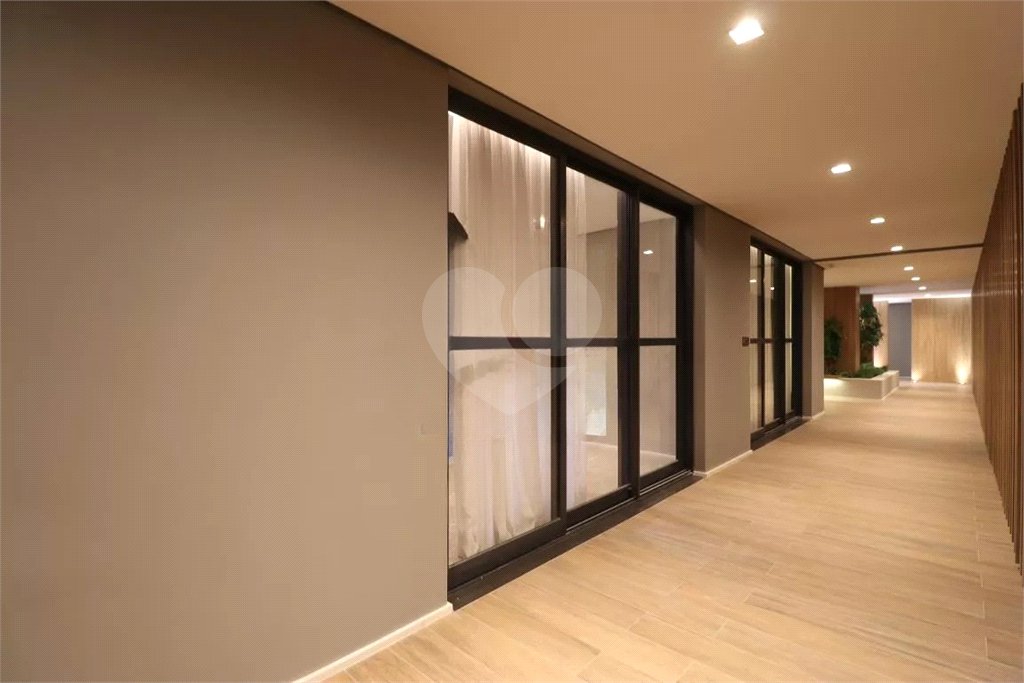 Apartamento à venda com 3 quartos, sendo 1 suíte, em Vila Anastácio, São Paulo, SP