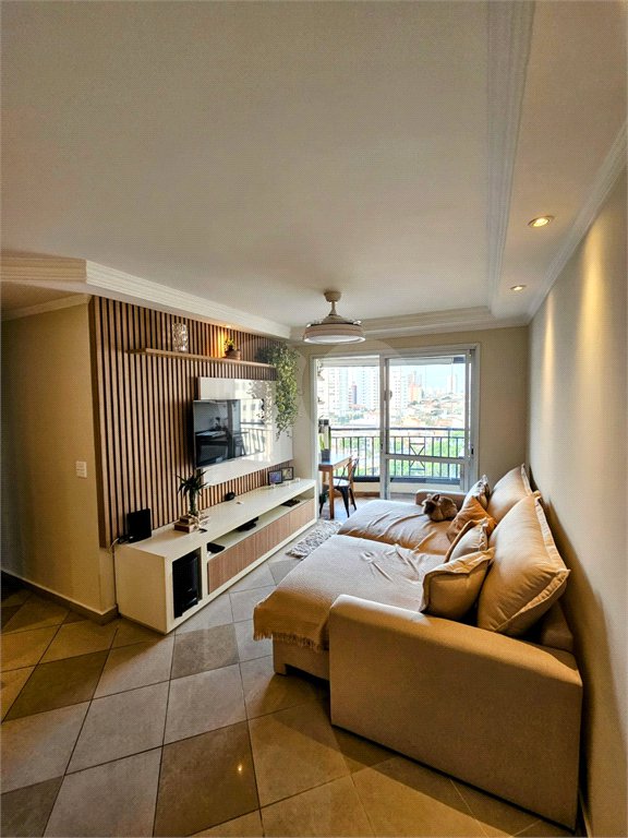 Apartamento à venda na Mooca com 73 m² com 3 dormitórios e 2 vagas. Aceita e estuda Permuta.