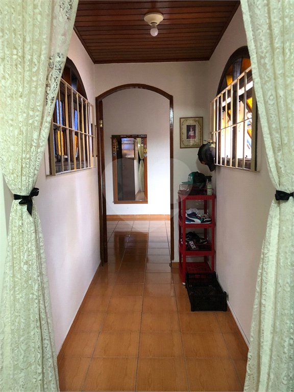 Sobrado à venda com 3 quartos em Tremembé, São Paulo, SP