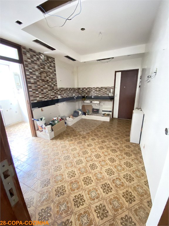 Apartamento à venda com 4 quartos, sendo 1 suíte,  em Tijuca, Rio de Janeiro, RJ