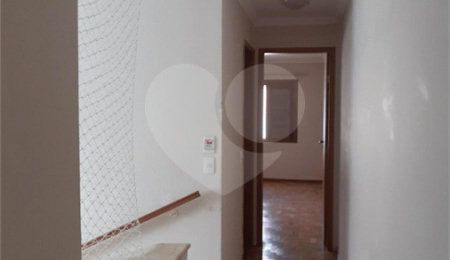 Sobrado à venda com 3 quartos, sendo 1 suíte,  em Jardim Olympia, São Paulo, SP